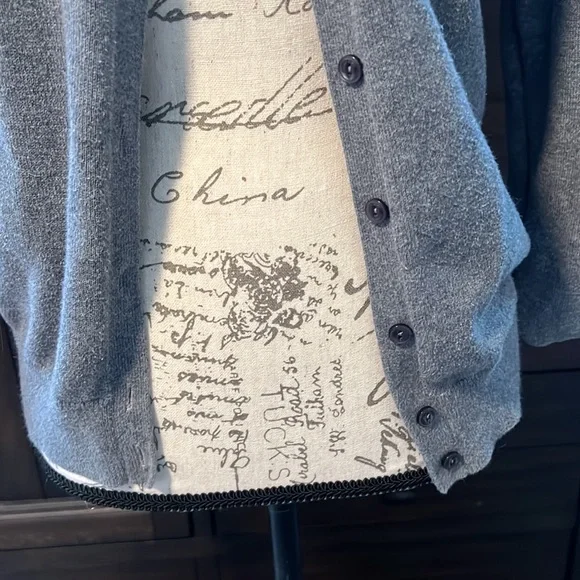 Ann Taylor loft gray cardigan - Picture 3 of 8